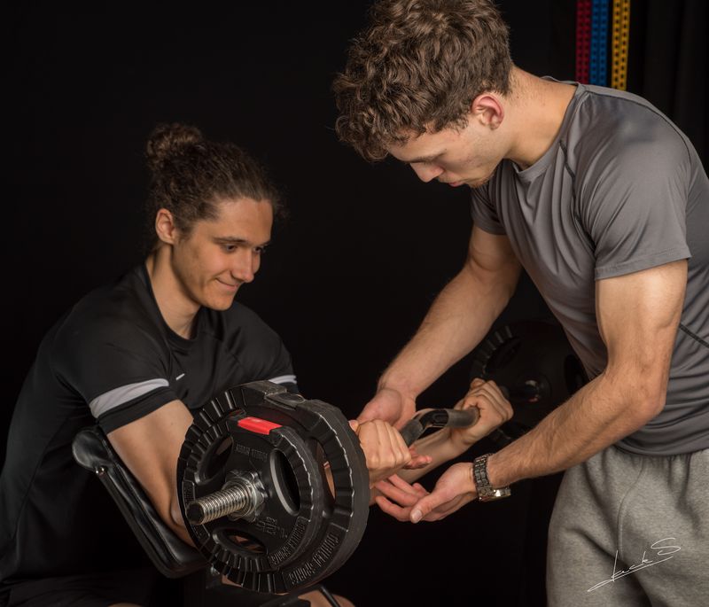 Personal trainer aan huis in Mariakerke — training met professioneel materiaal